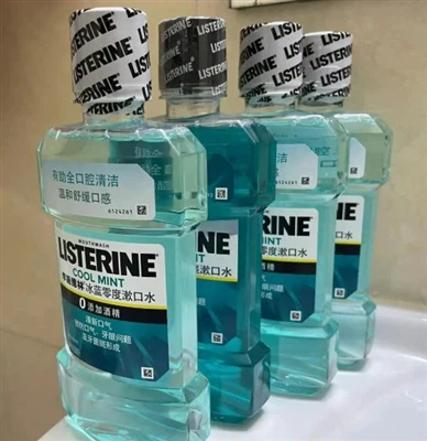 Listerine Mouthwash Bottle Upgraded To 100% PCR Material